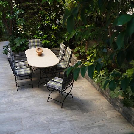 Garden Apartment Next To The Mall -Private Parking Αθήνα Εξωτερικό φωτογραφία