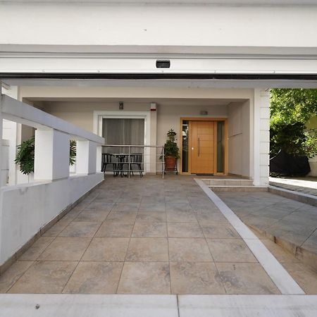 Garden Apartment Next To The Mall -Private Parking Αθήνα Εξωτερικό φωτογραφία