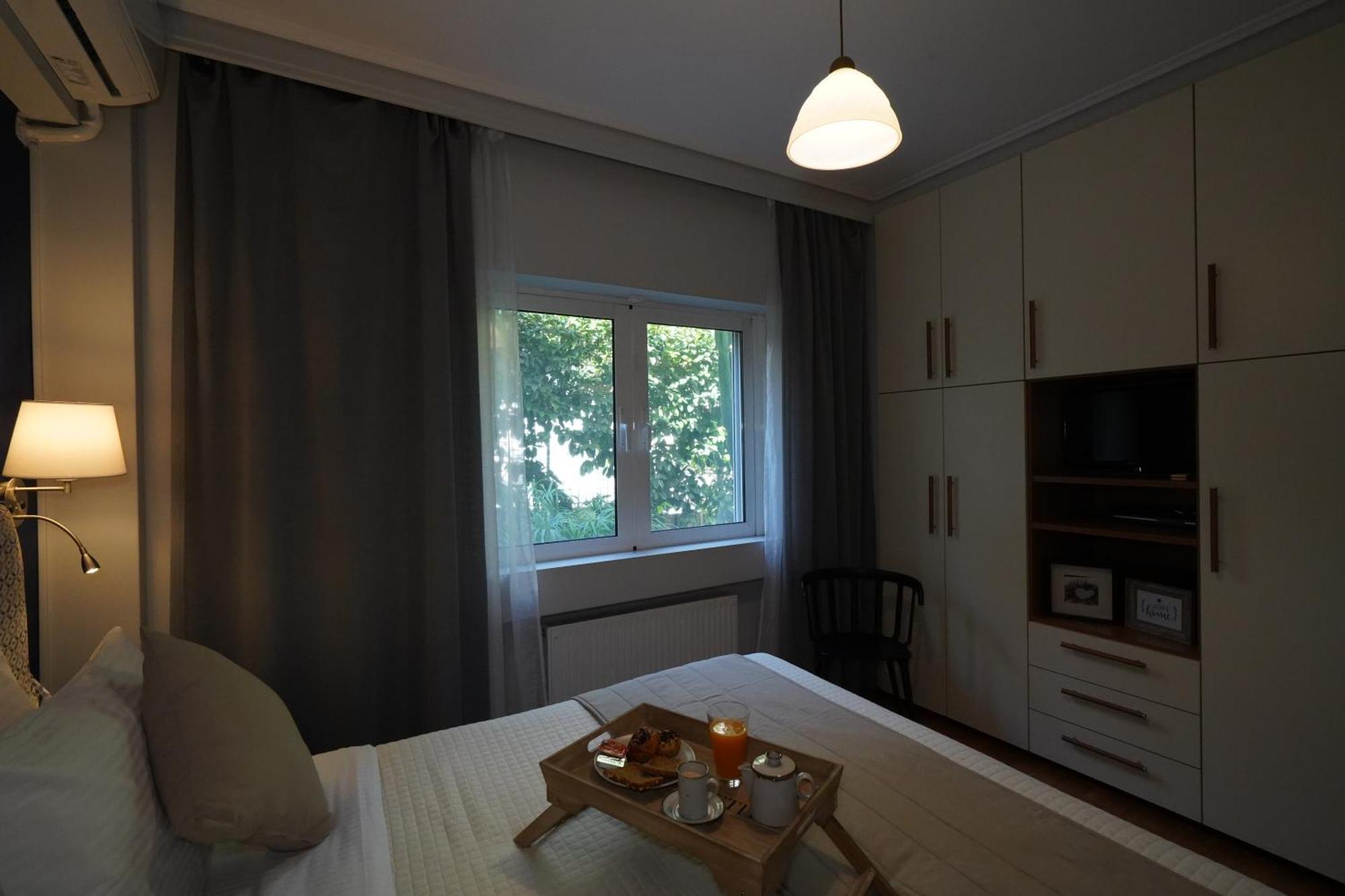 Garden Apartment Next To The Mall -Private Parking Αθήνα Εξωτερικό φωτογραφία