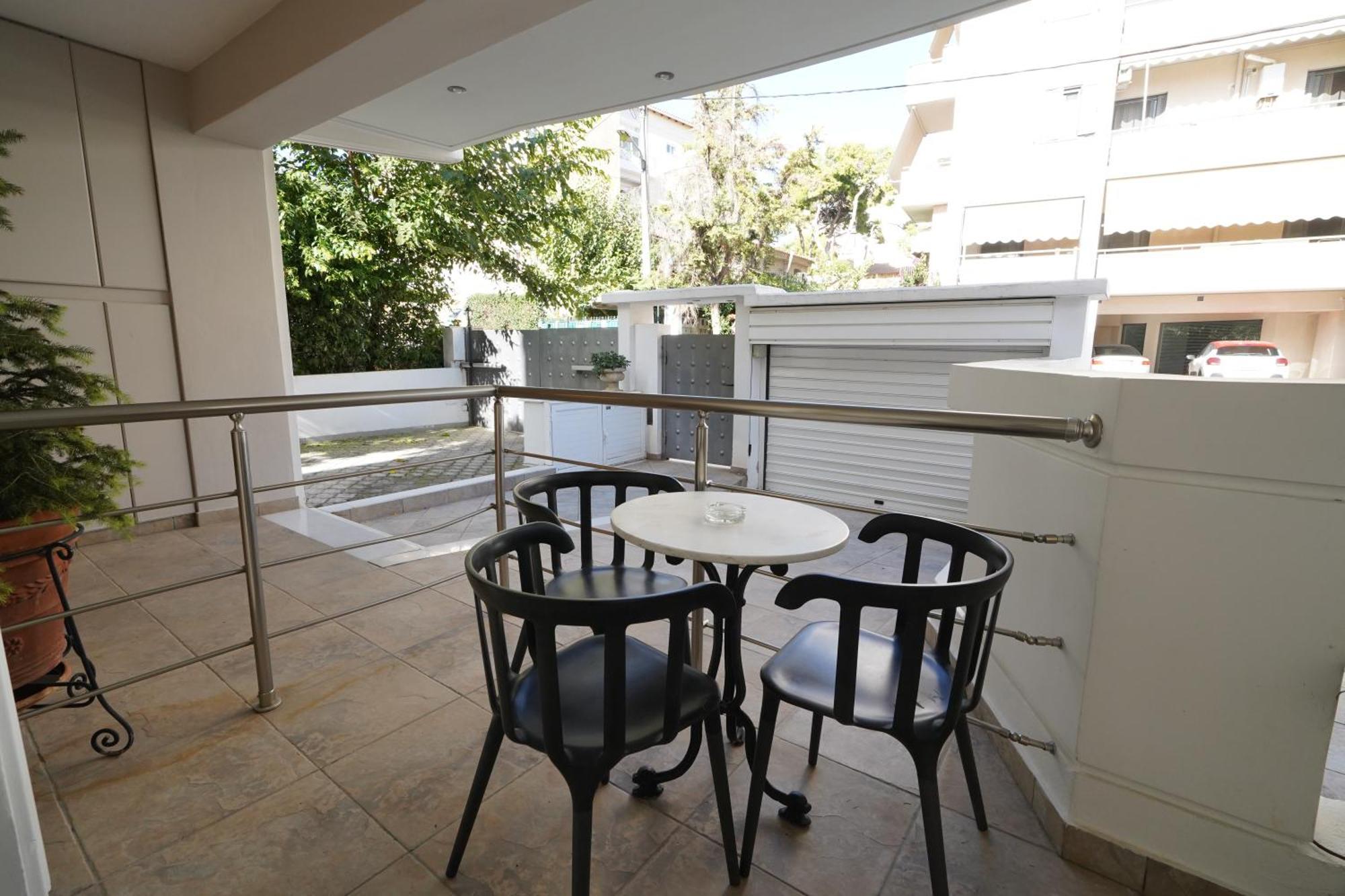 Garden Apartment Next To The Mall -Private Parking Αθήνα Εξωτερικό φωτογραφία