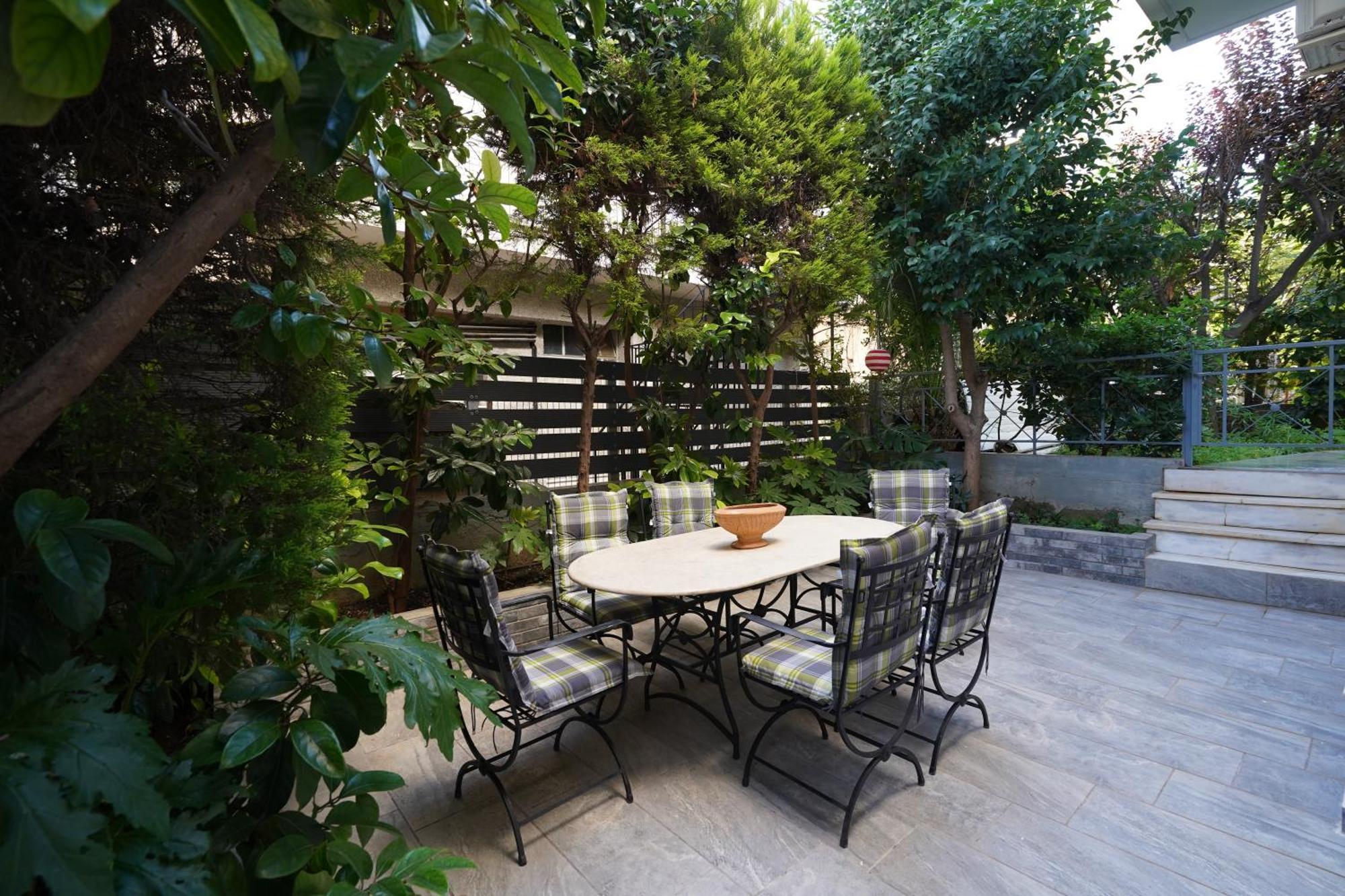 Garden Apartment Next To The Mall -Private Parking Αθήνα Εξωτερικό φωτογραφία