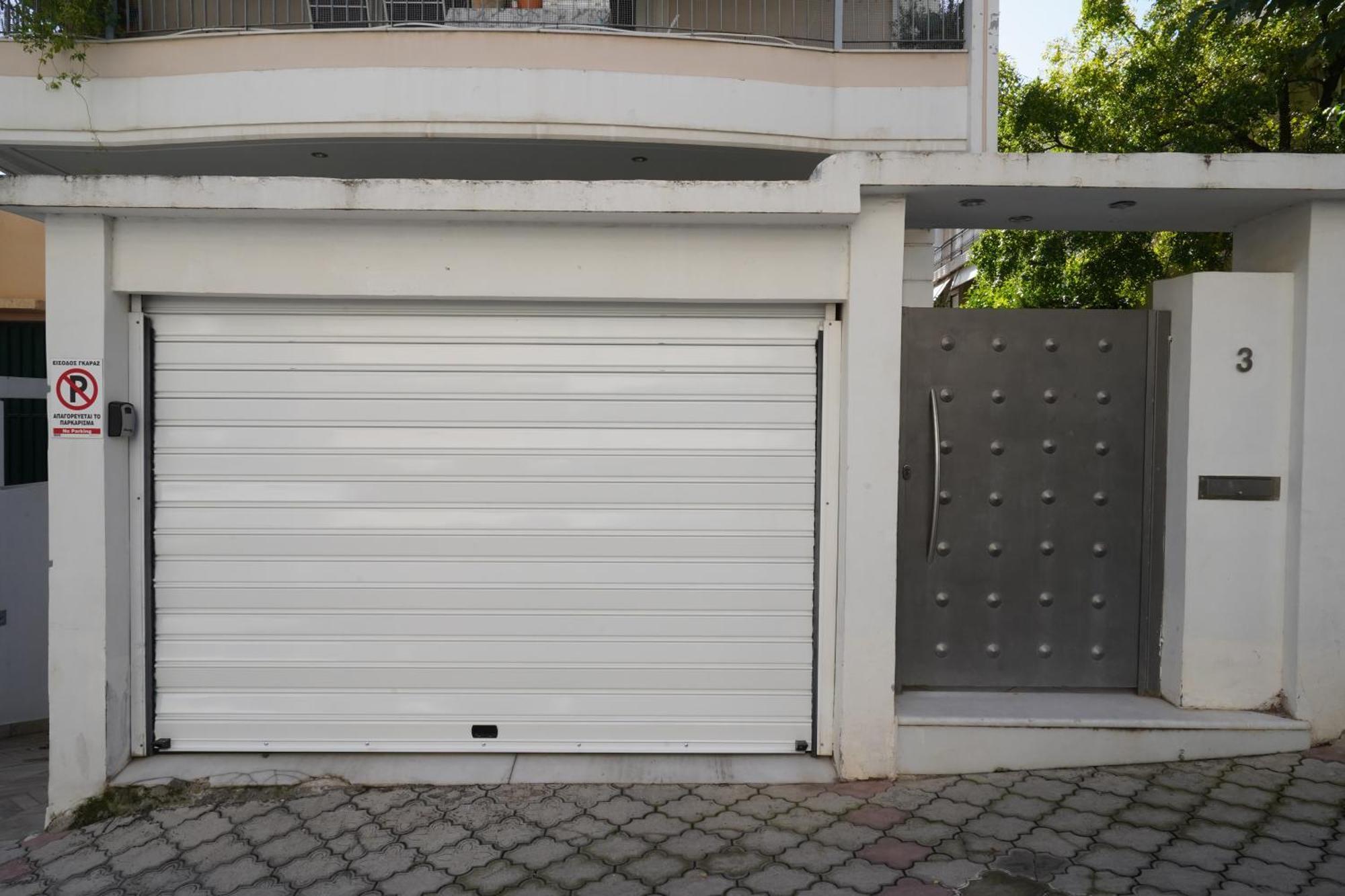 Garden Apartment Next To The Mall -Private Parking Αθήνα Εξωτερικό φωτογραφία
